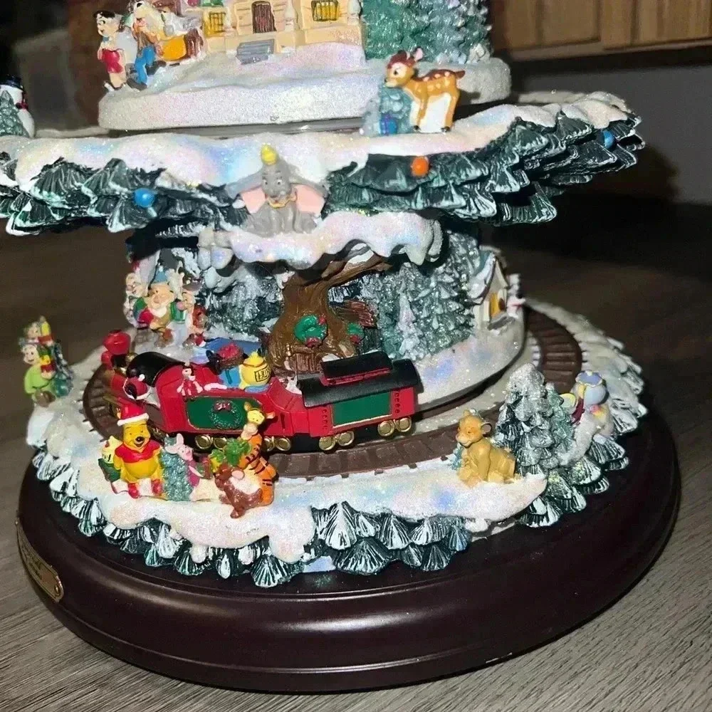 VINTAGE DISNEY HOLIDAY The Bradford Exchange | Disney 208 Hawthorne Village